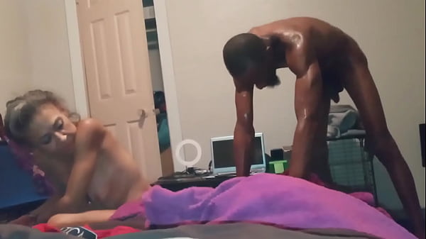 Thot in Texas – In Between The Action